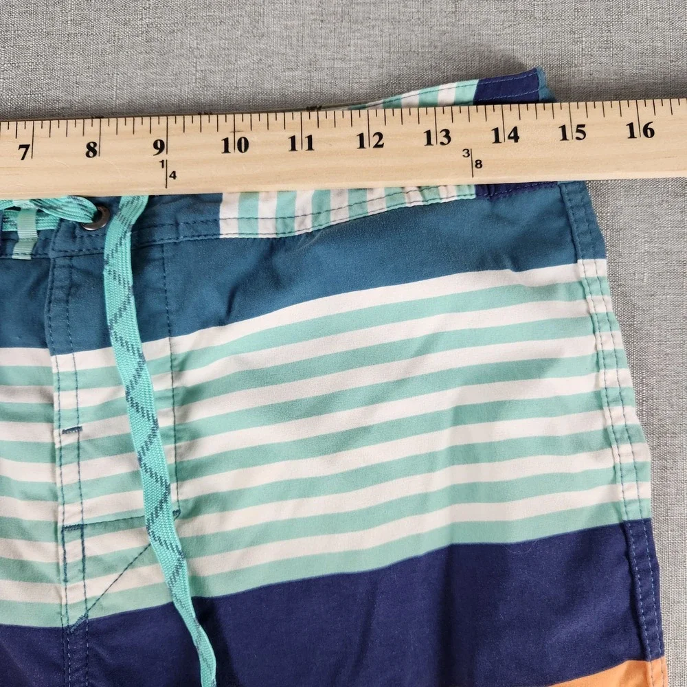 VTG Patagonia Men's 31W Wavefarer Board Shorts Swim Trunks Striped Multicolor